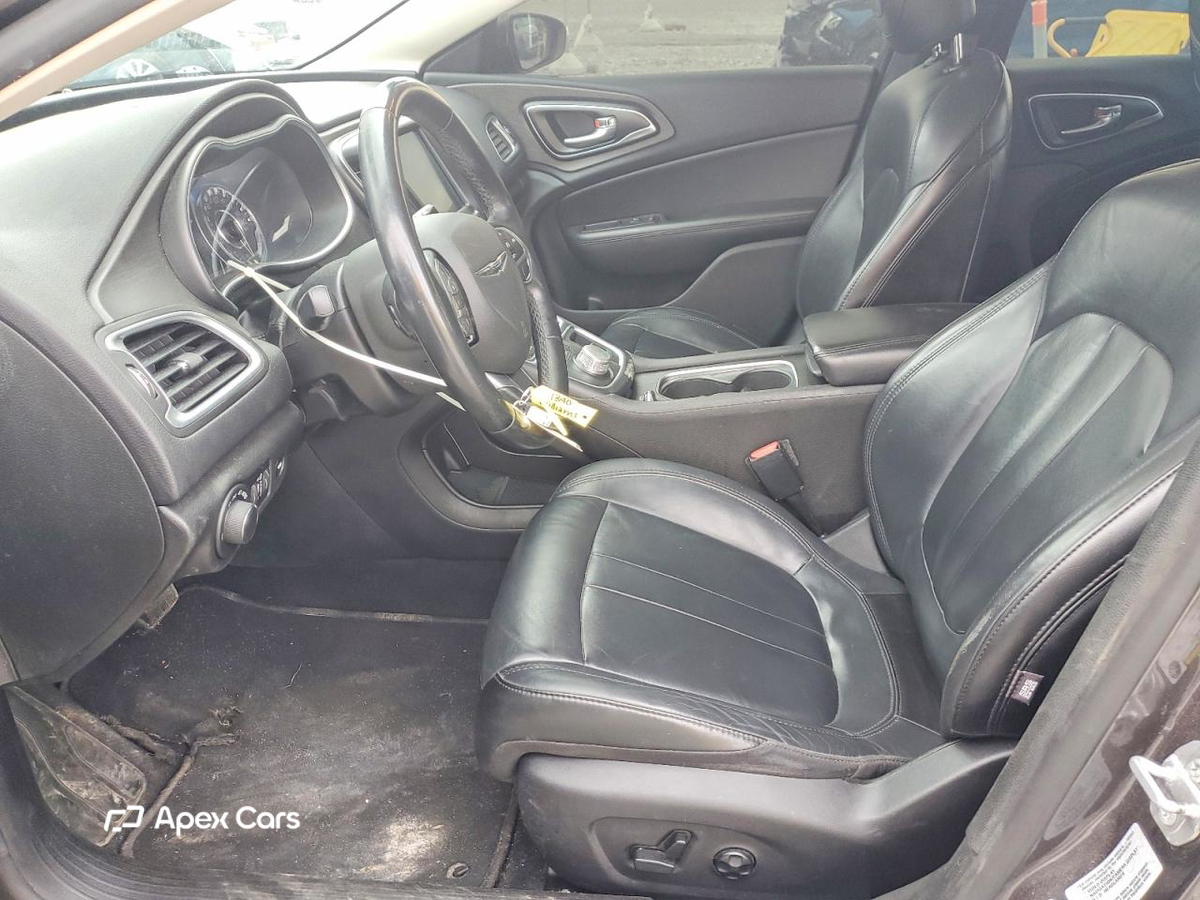 Chrysler 200 2016