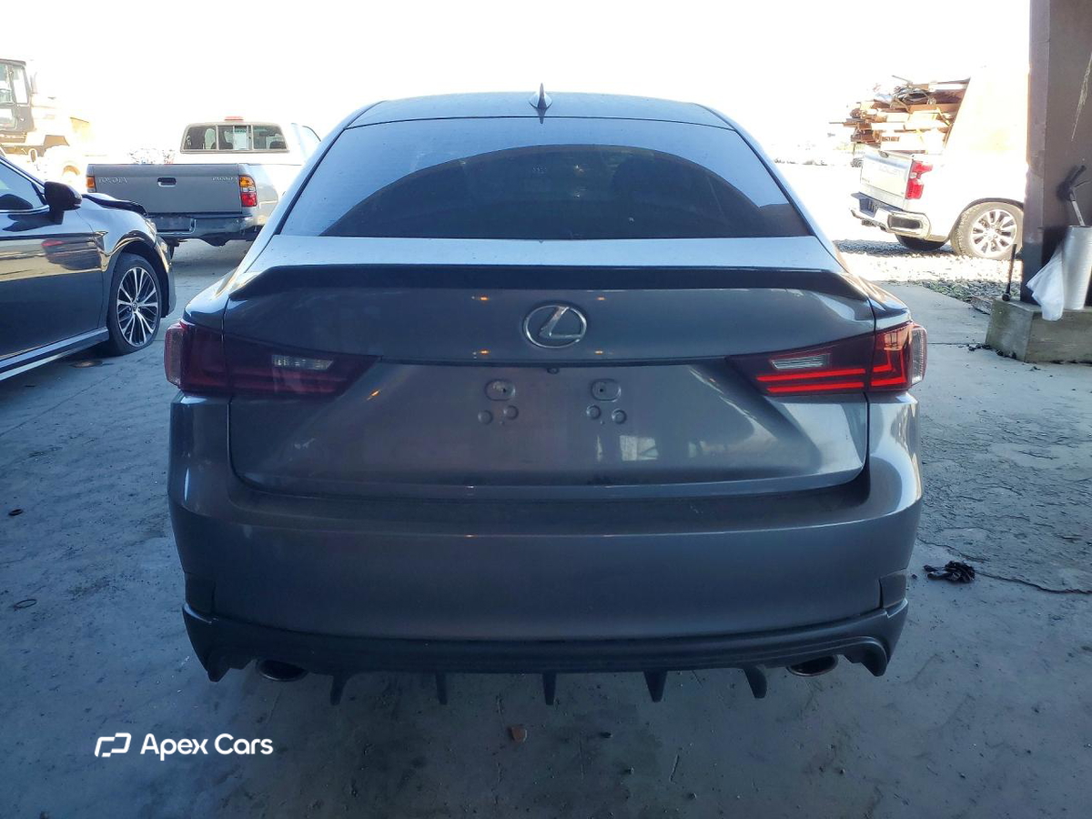 Lexus IS 2016