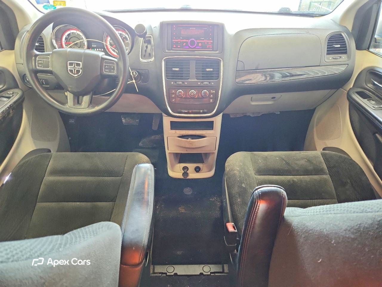 Dodge Caravan 2016