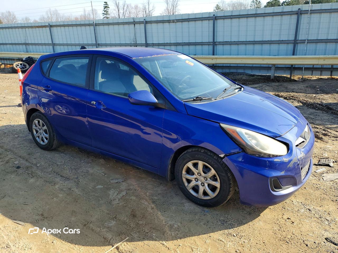 Hyundai Accent 2013