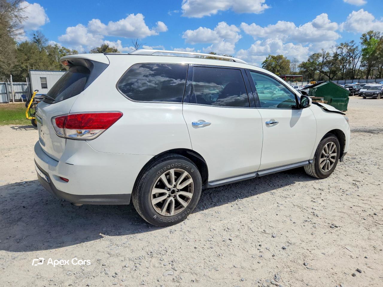 Nissan Pathfinder 2016