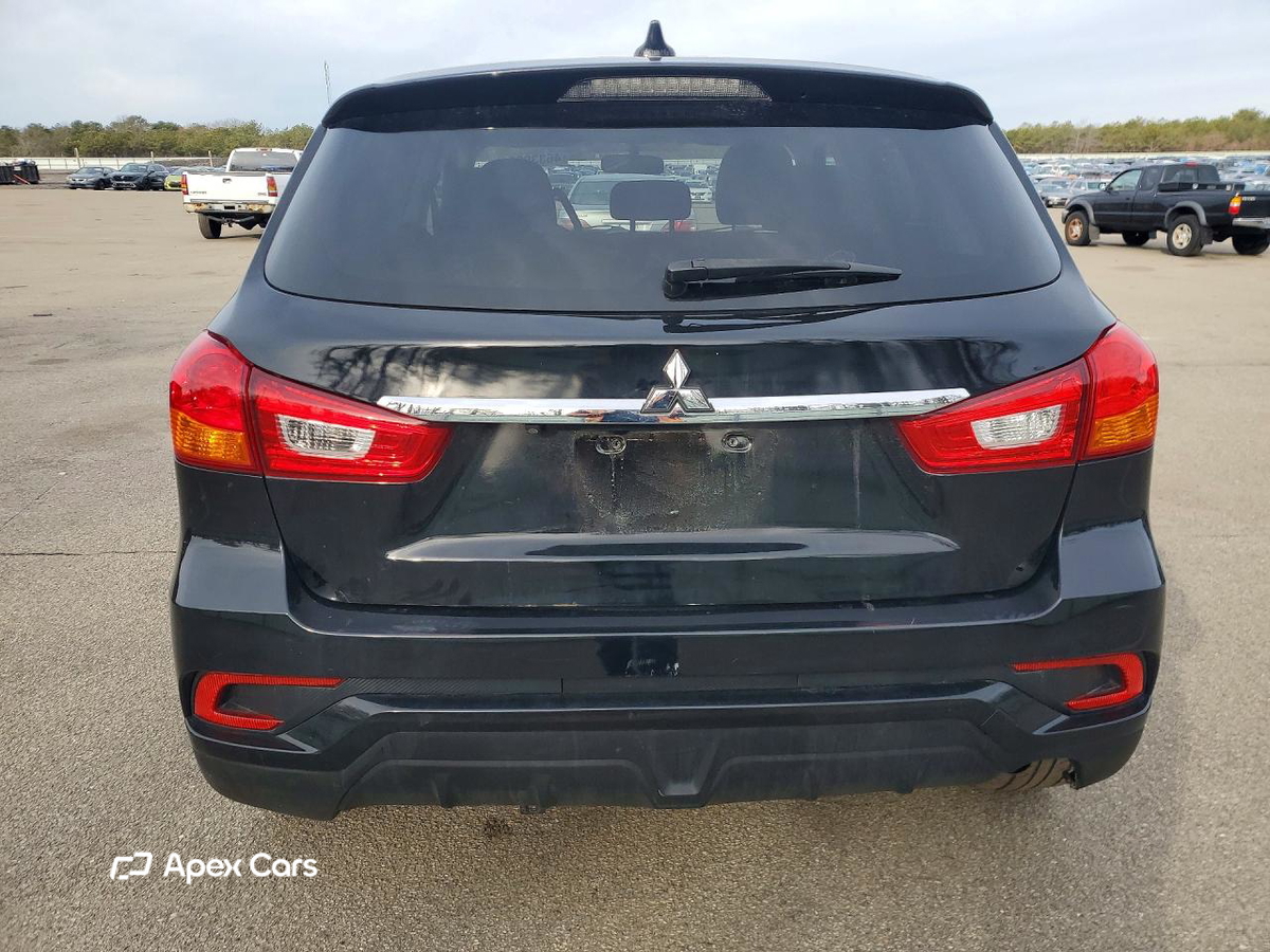 Mitsubishi Outlander 2018