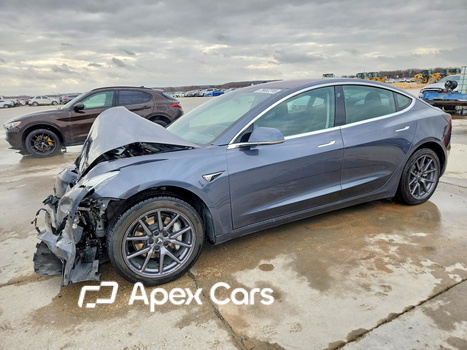Tesla Model 3 2019 - Image 1 of 13
