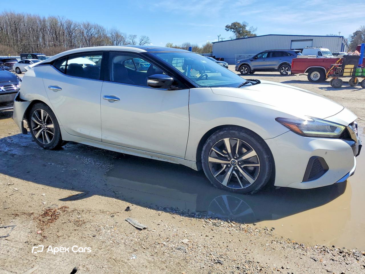 Nissan Maxima 2019