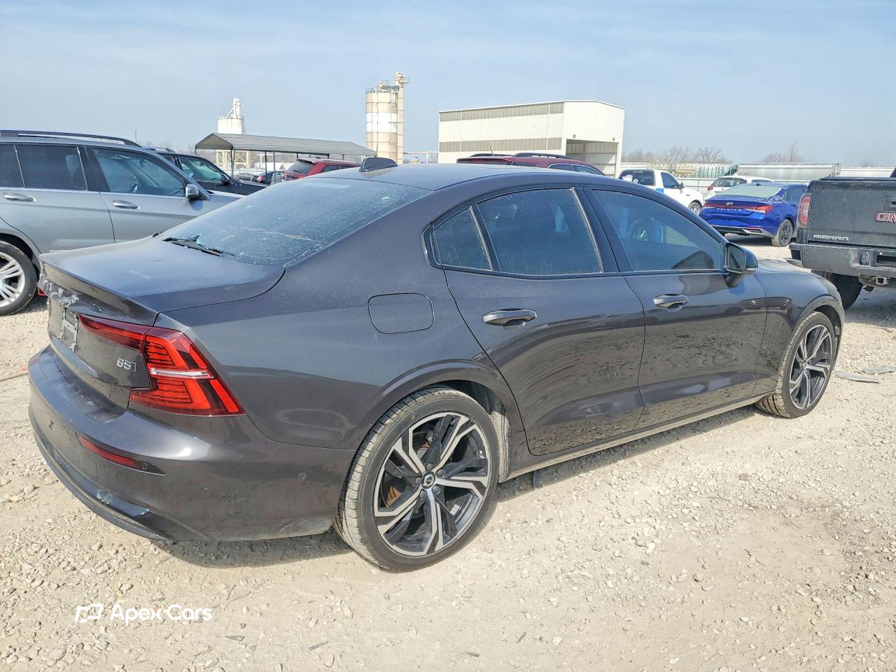 Volvo S60 2024