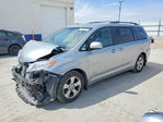 Toyota Sienna 2016