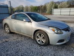 Nissan Altima 2010