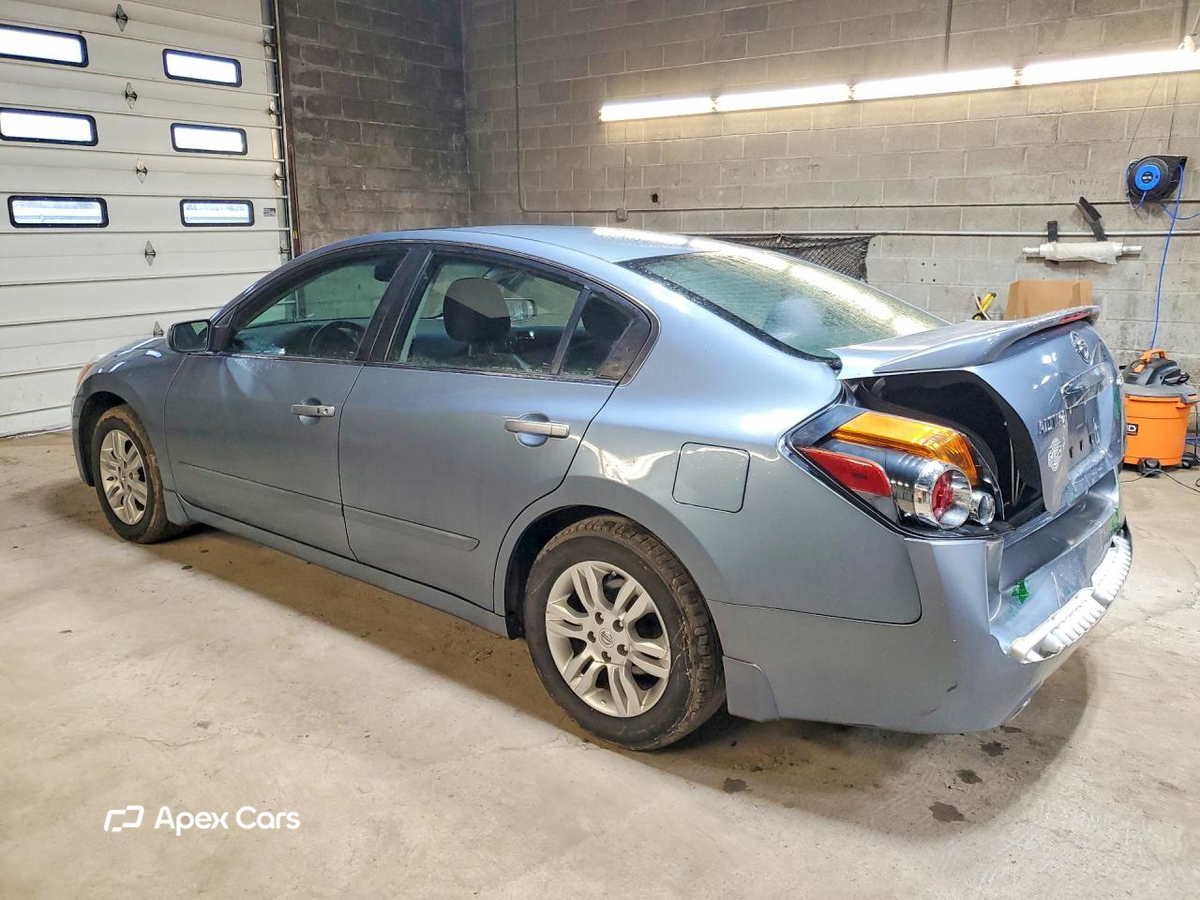 Nissan Altima 2012