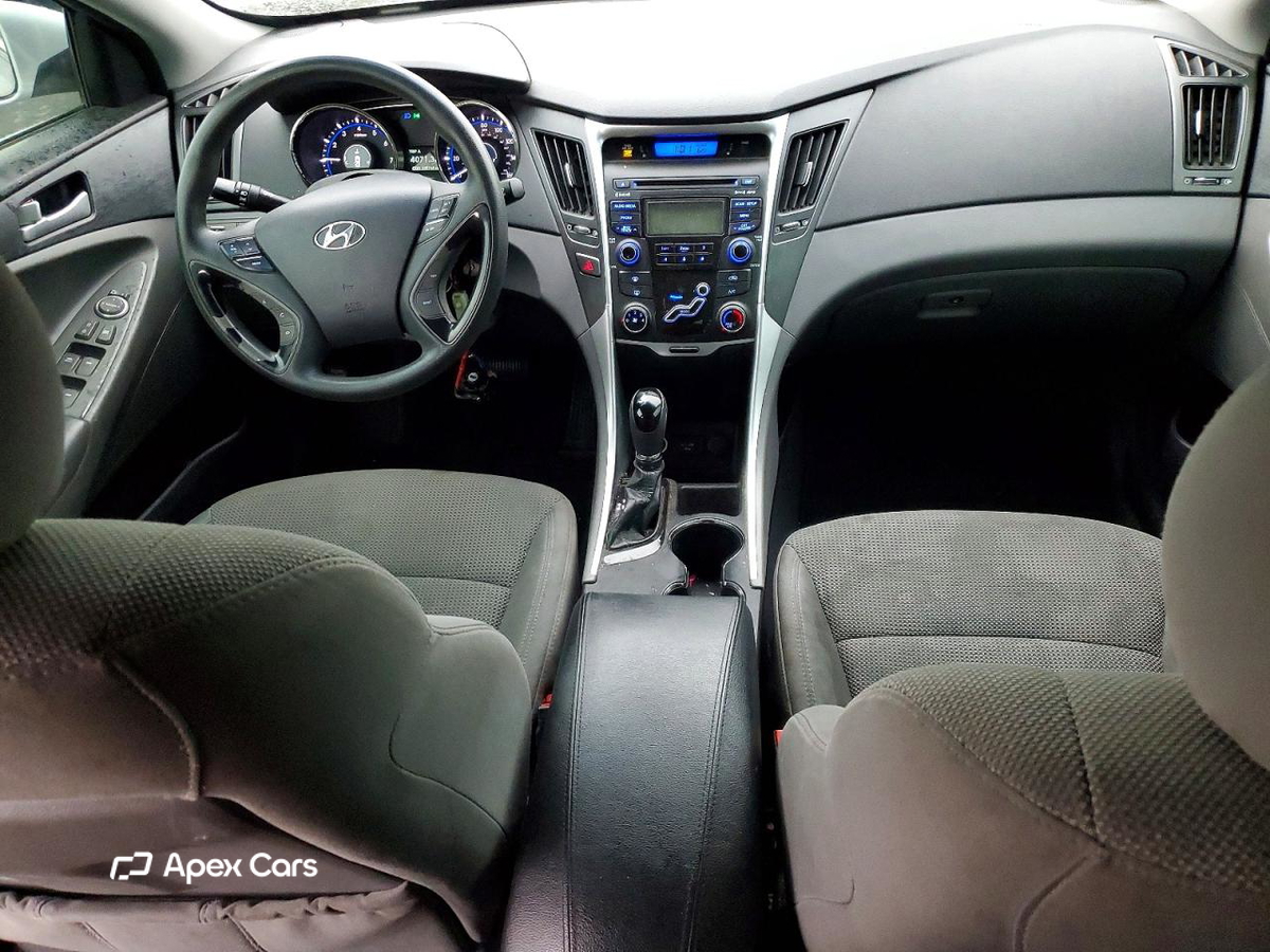 Hyundai Sonata 2013