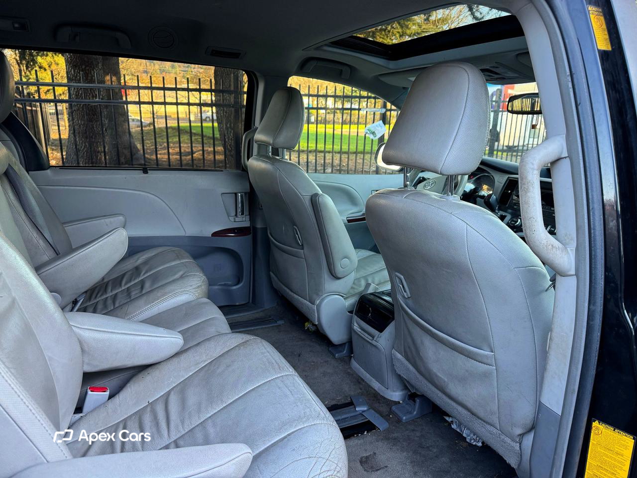 Toyota Sienna 2014