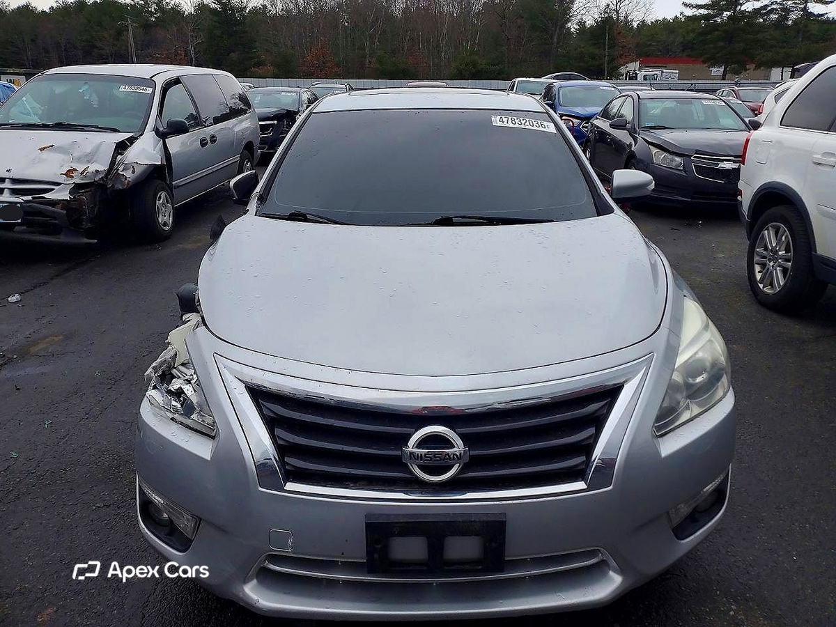 Nissan Altima 2015