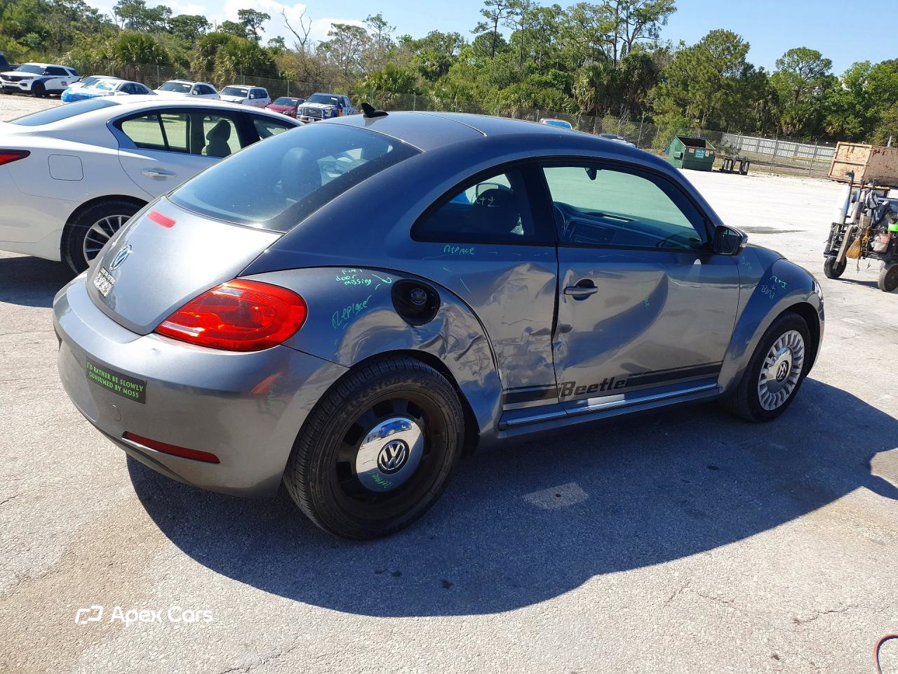 Volkswagen Beetle 2014