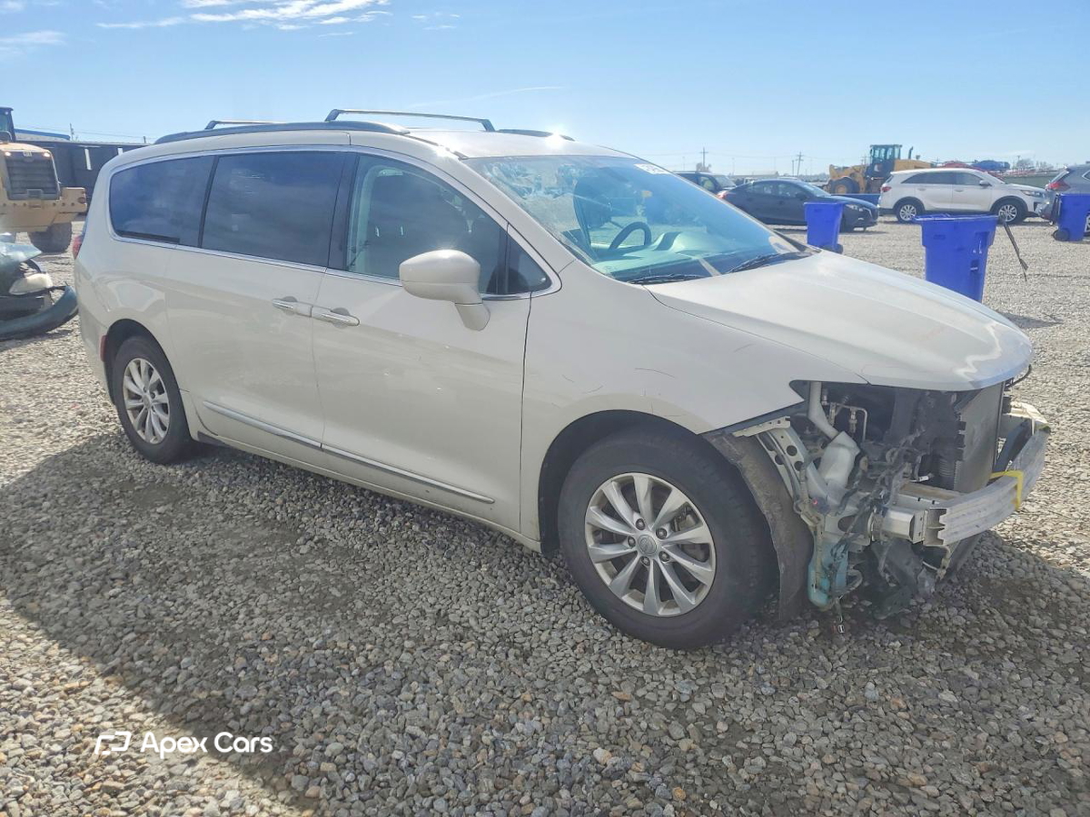 Chrysler Pacifica 2017