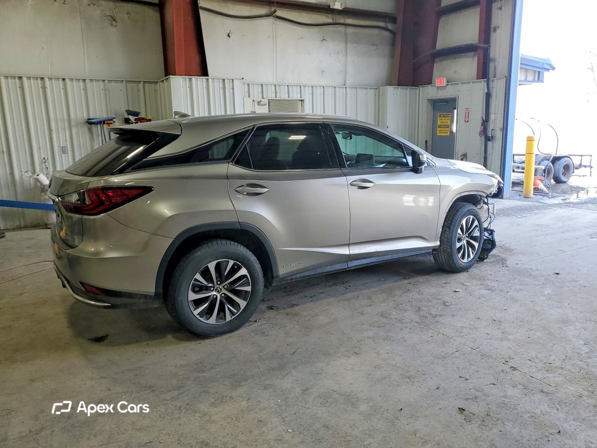Lexus RX 2022