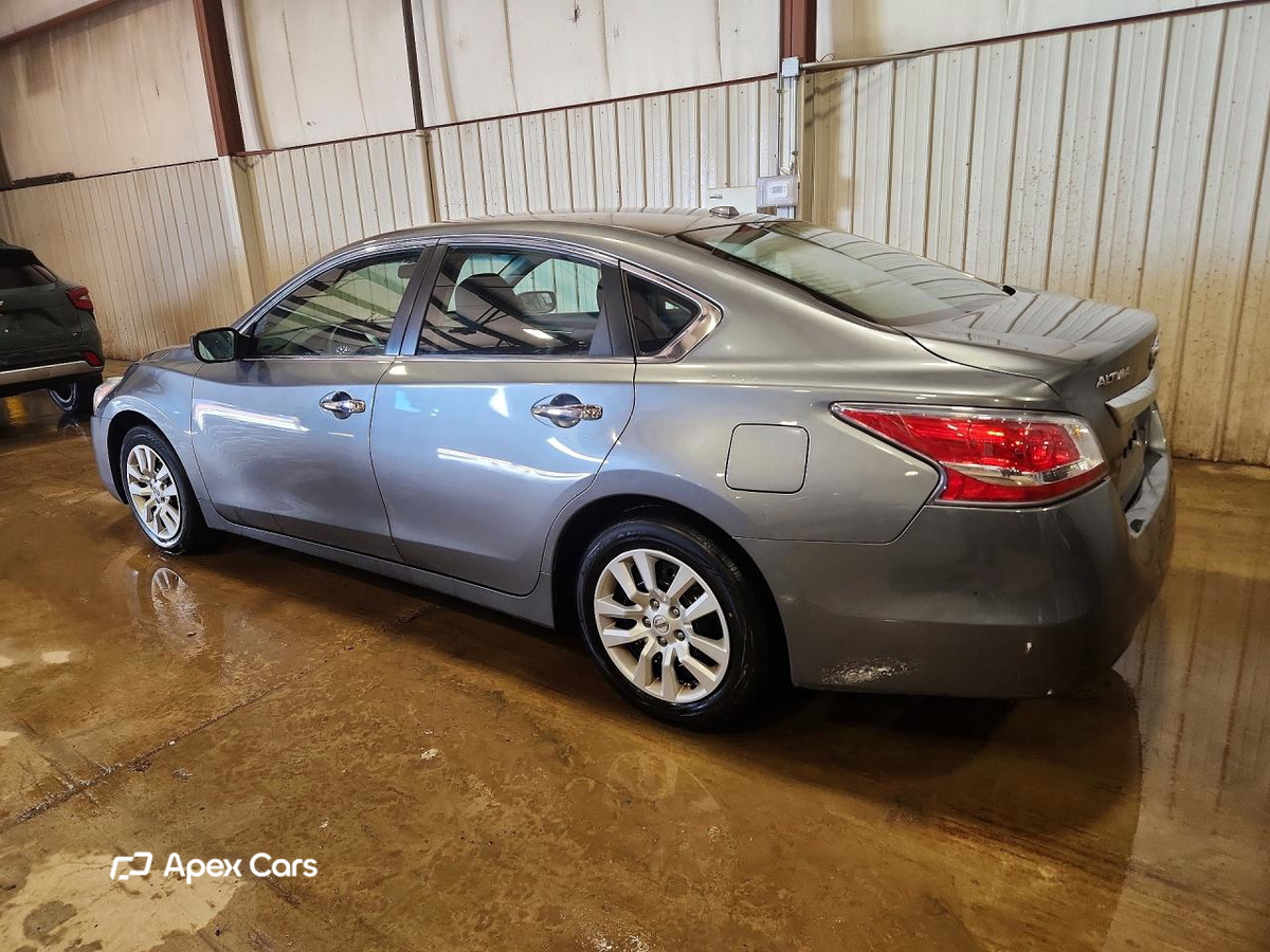 Nissan Altima 2015
