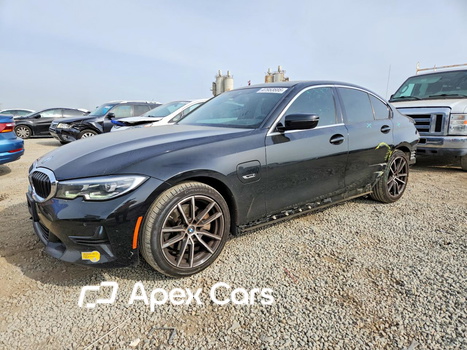 BMW Series 3 2022 - Image 1 of 12