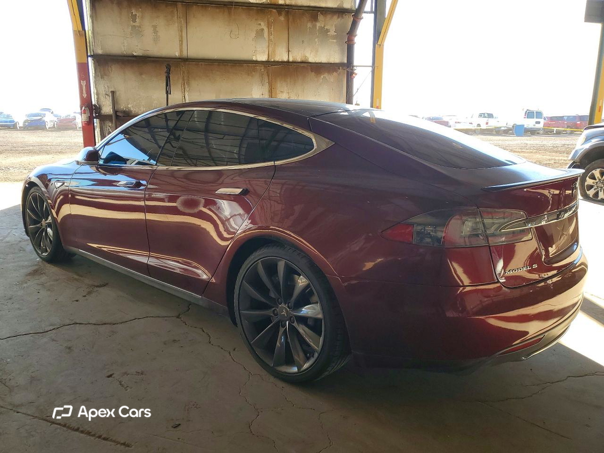 Tesla Model S 2012