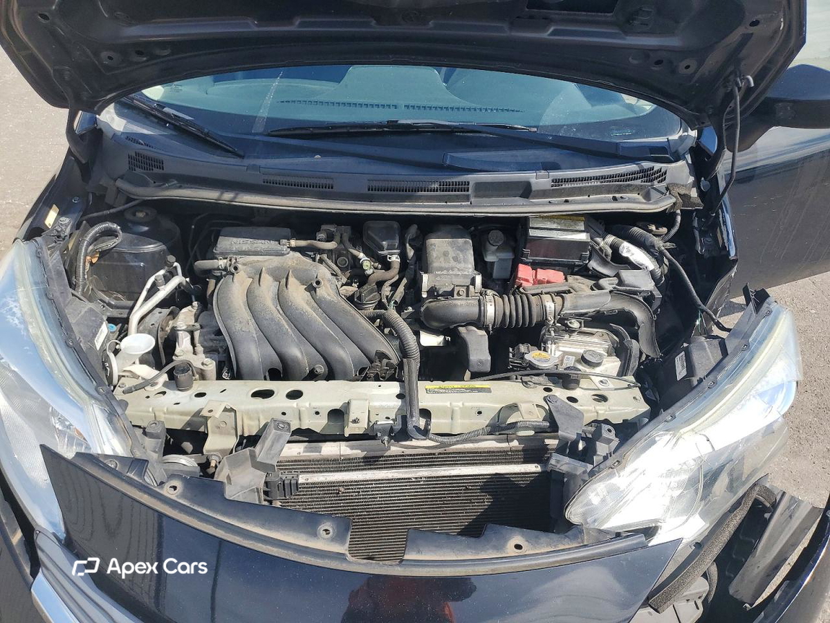 Nissan Versa 2016