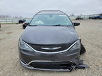 Chrysler Pacifica 2017