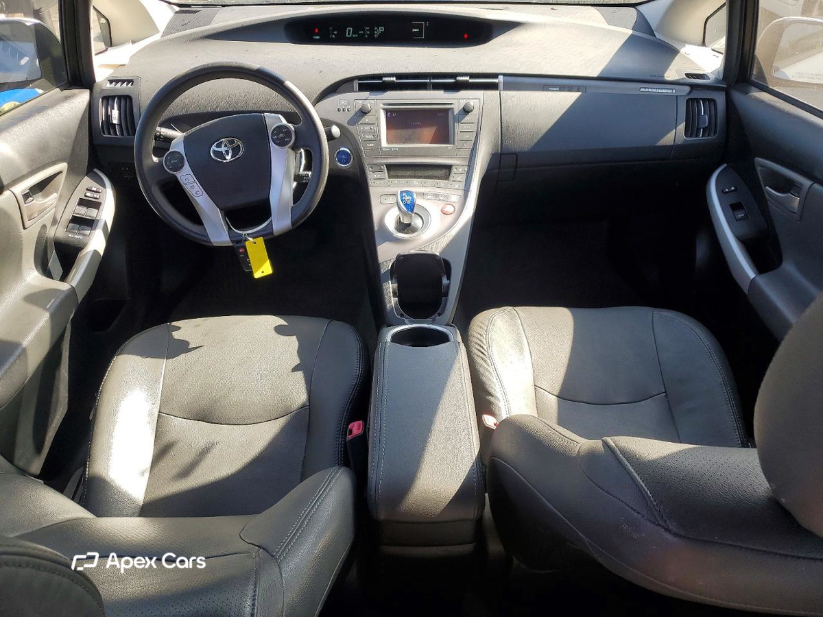 Toyota Prius 2012
