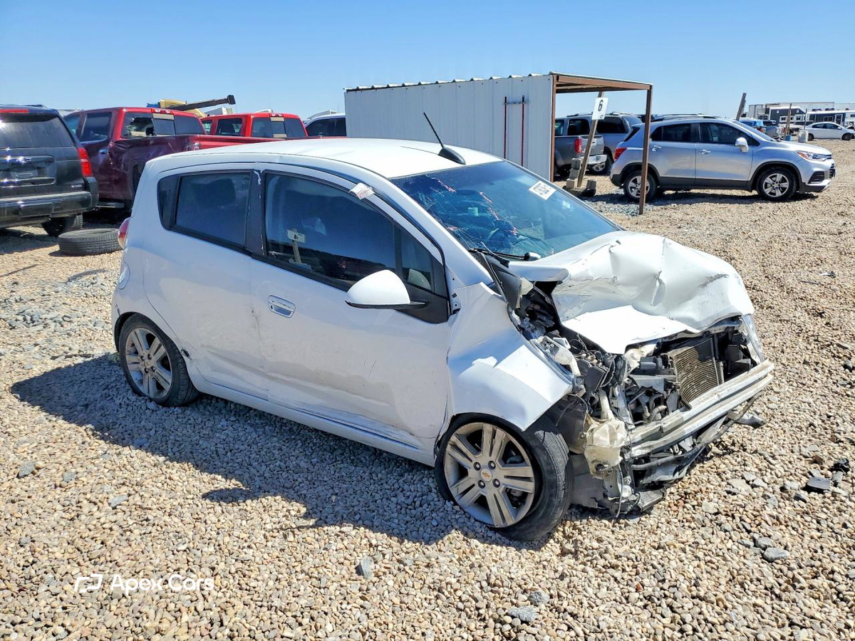 Chevrolet Spark 2015
