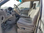 Dodge Caravan 2001