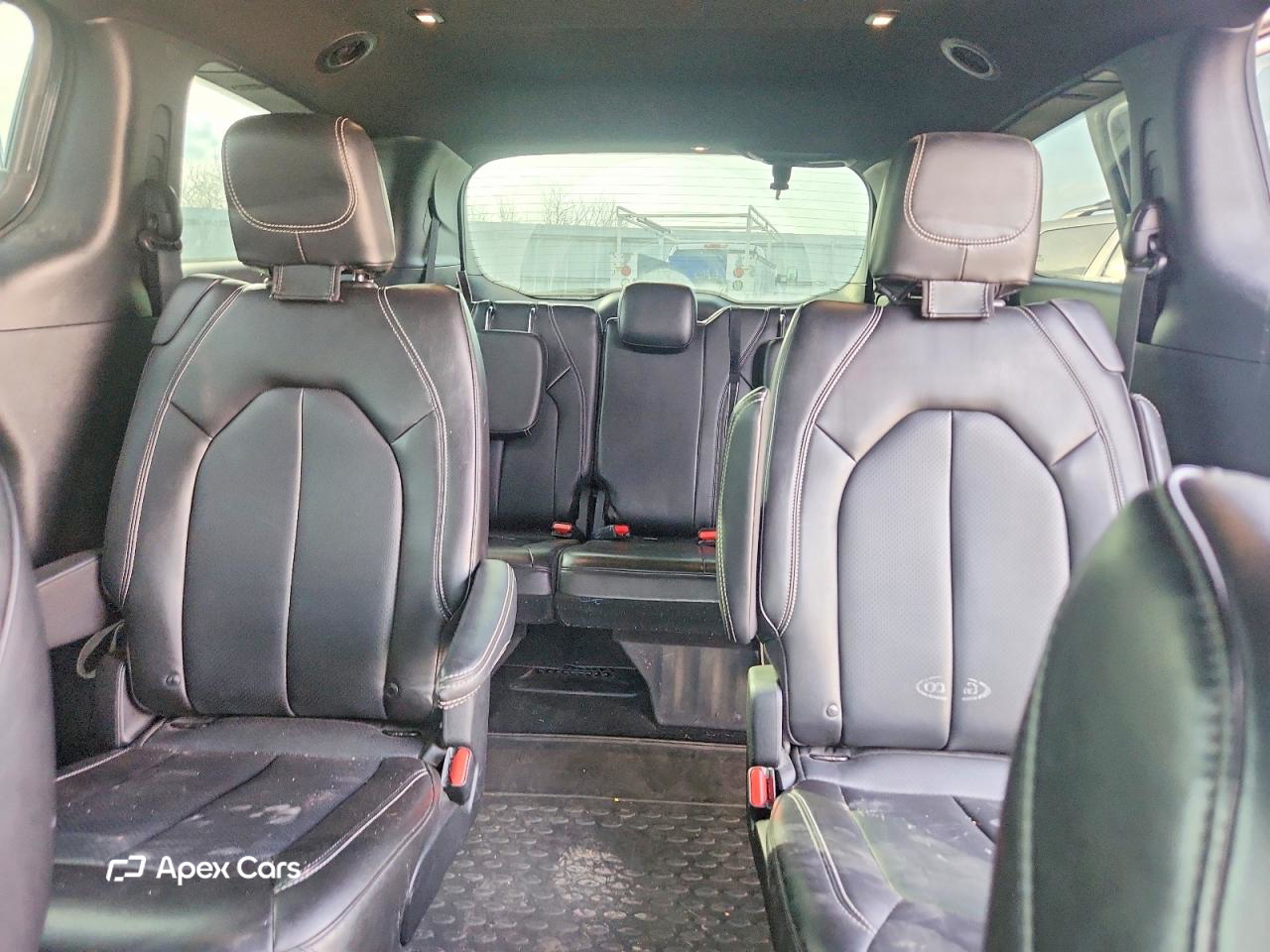 Chrysler Pacifica 2023