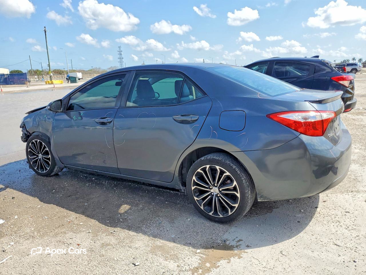 Toyota Corolla 2015