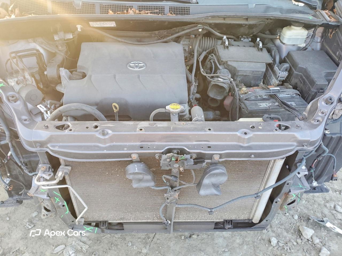 Toyota Sienna 2014