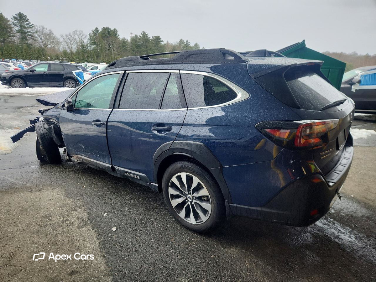 Subaru Outback 2025