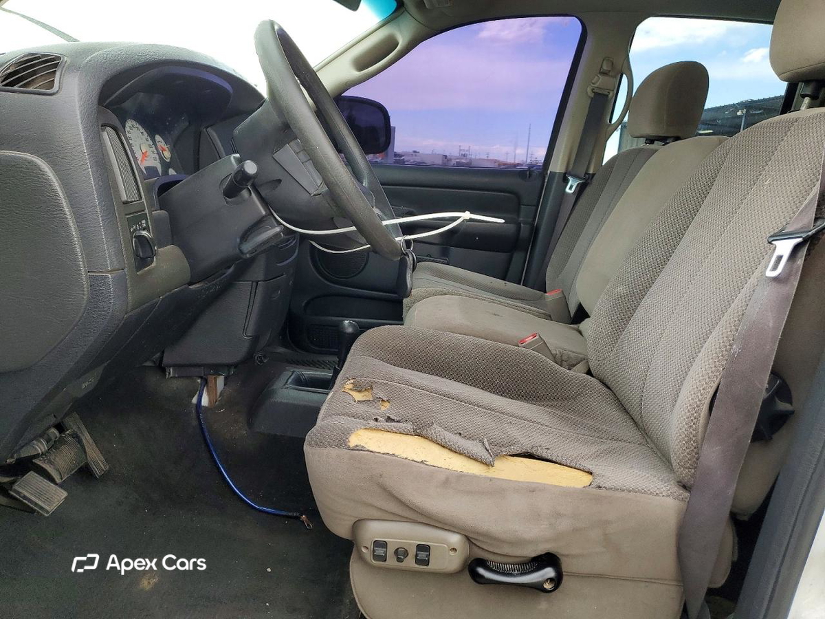 Dodge RAM 2003
