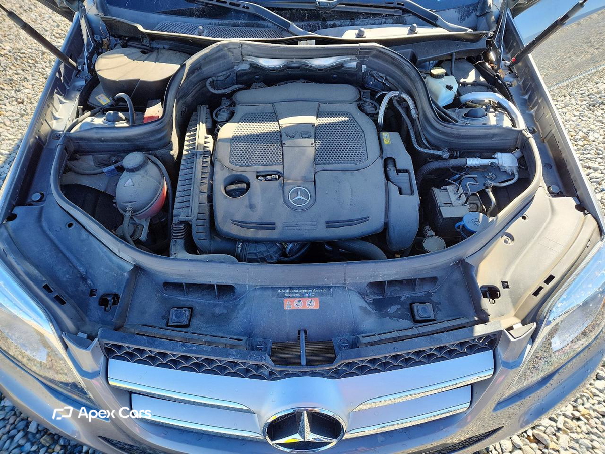 Mercedes-Benz  2015