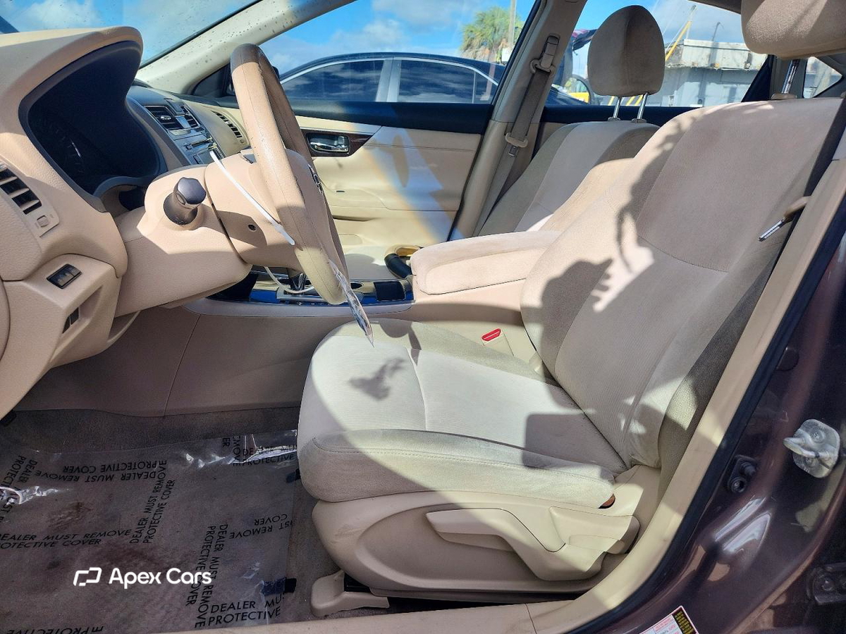 Nissan Altima 2013