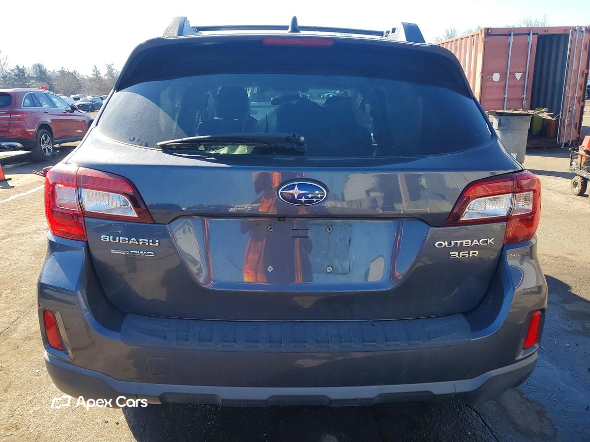 Subaru Outback 2016