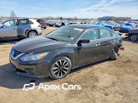 Nissan Altima 2018 - Zdjęcie 1 z 13