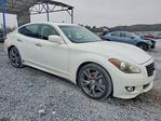 Infiniti M 2012
