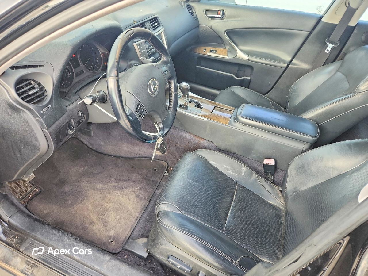 Lexus IS 2009