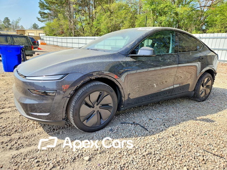 Tesla Model Y 2026 - Image 1 of 12