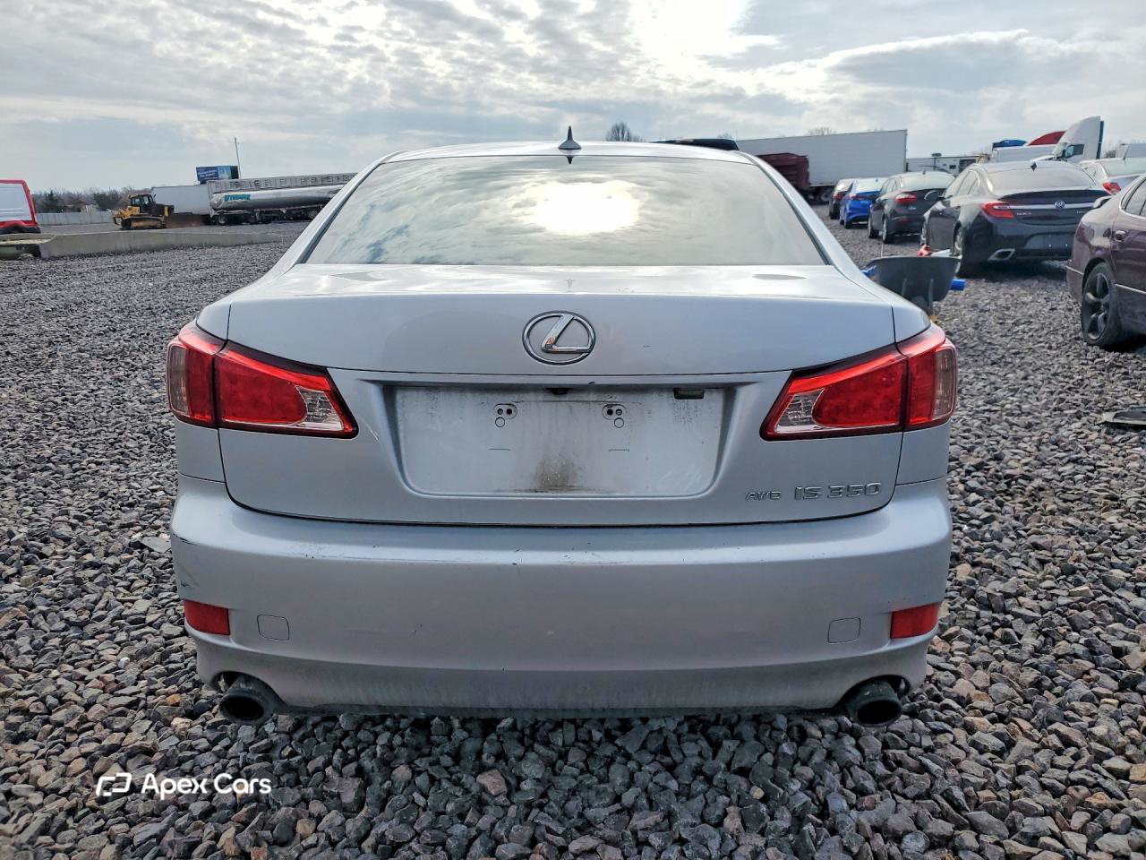 Lexus IS 2011