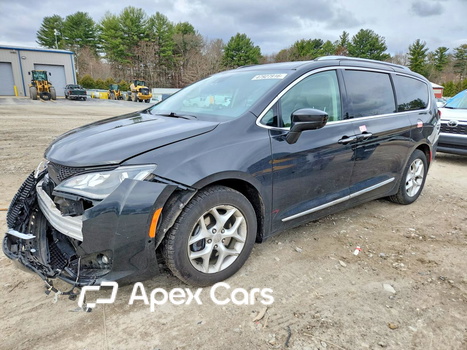 Chrysler Pacifica 2018 - Image 1 of 14