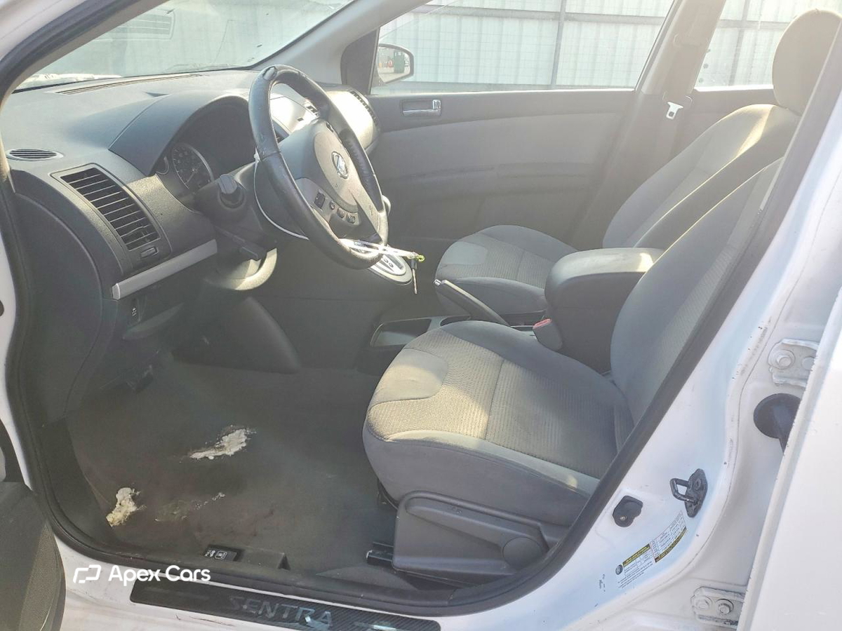 Nissan Sentra 2012