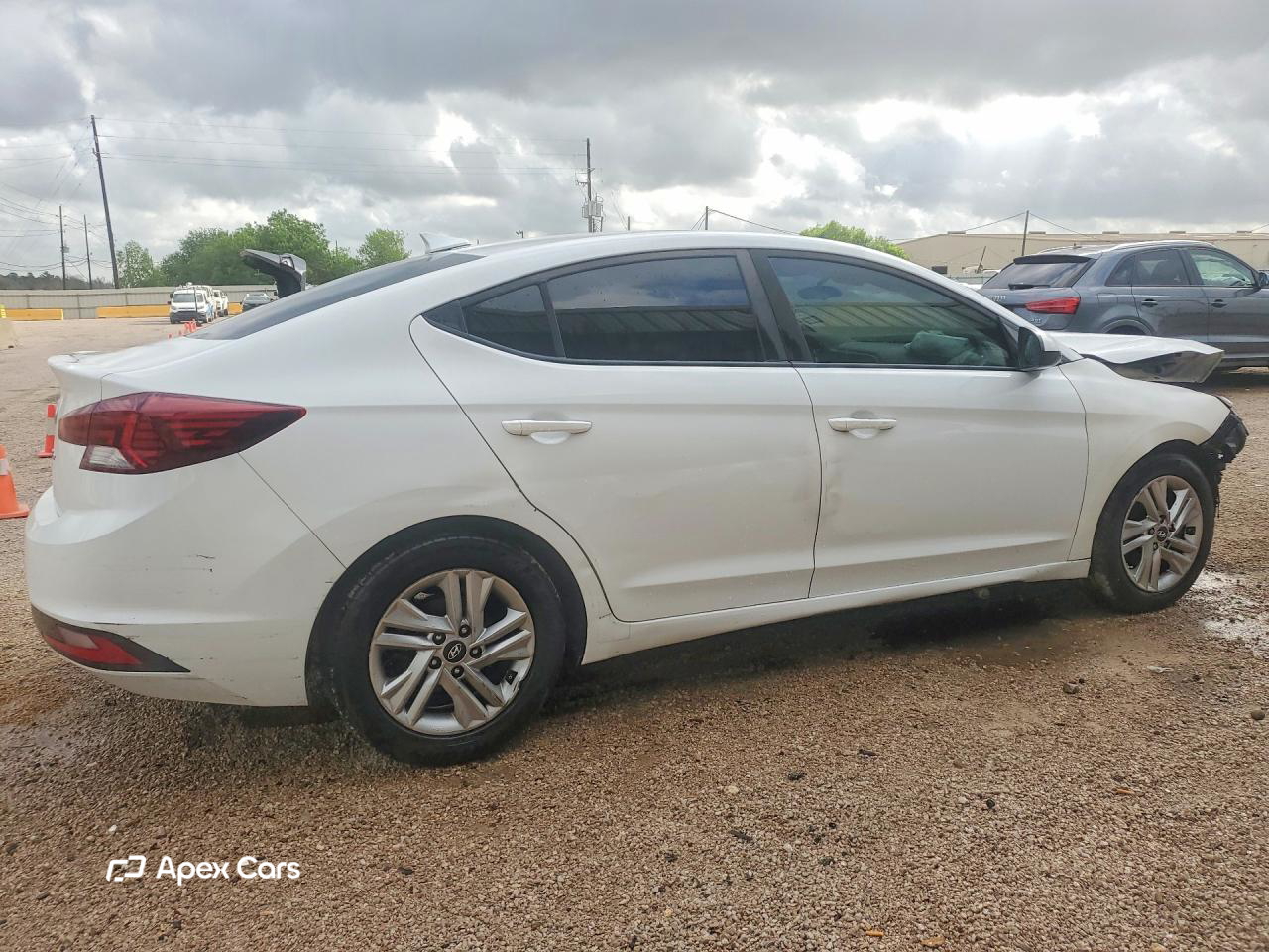 Hyundai Elantra 2020