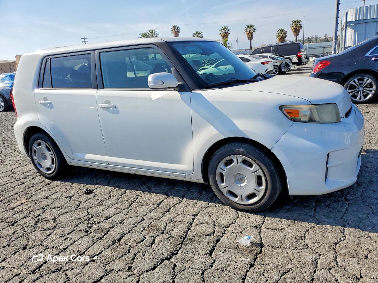 Scion xB 2012