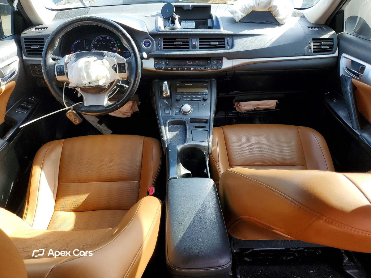 Lexus CT 2012