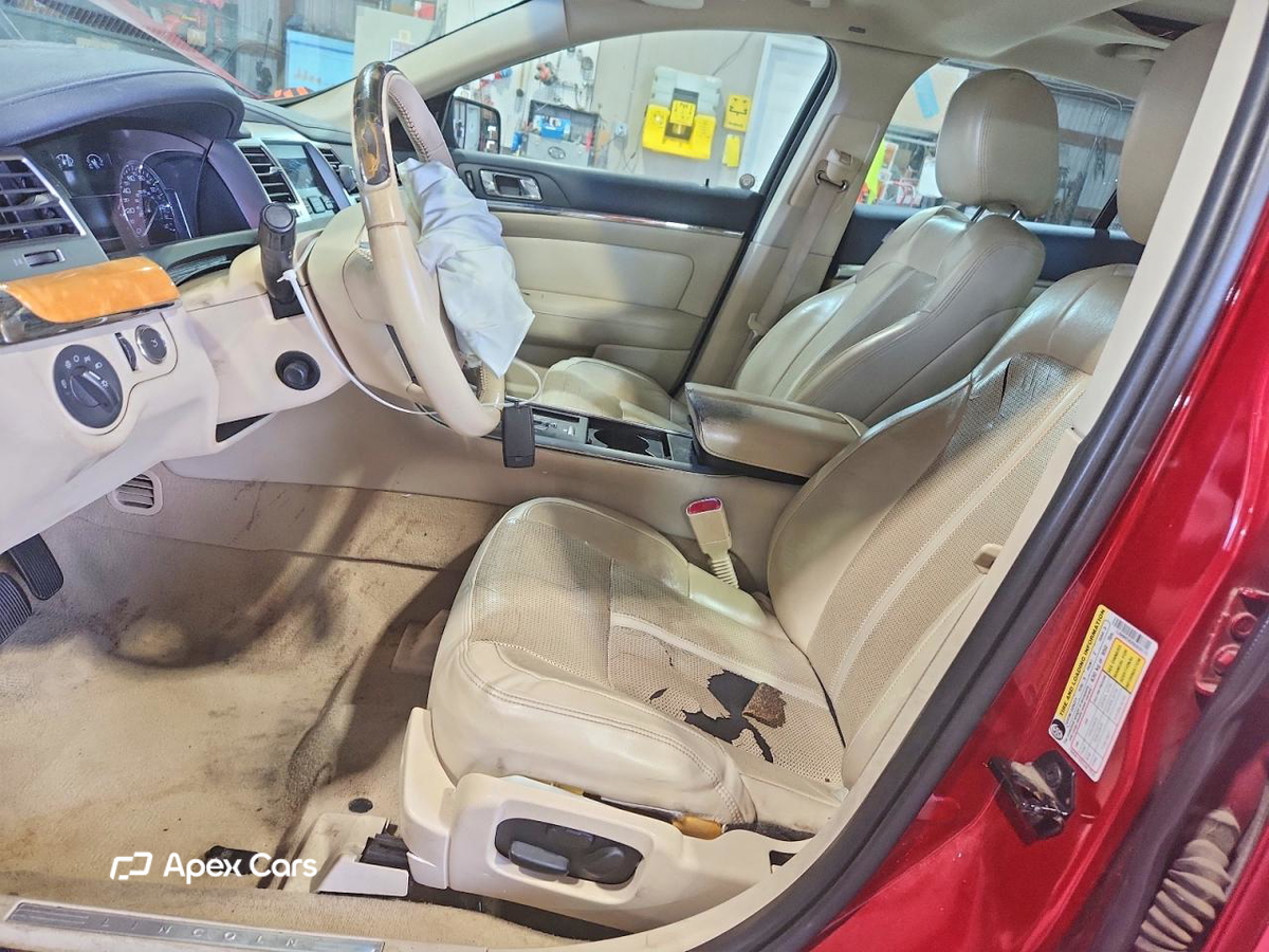 Lincoln MKS 2009