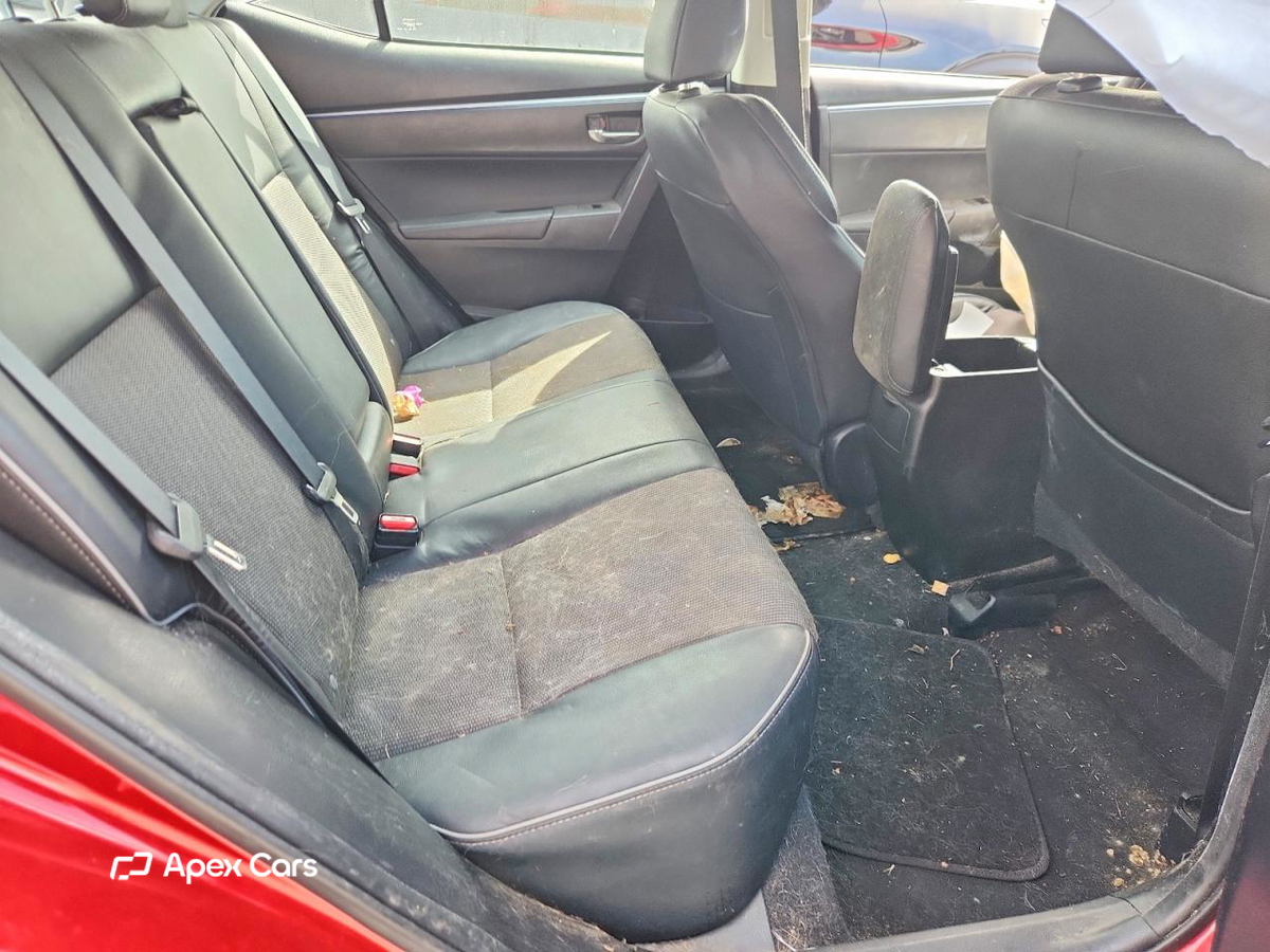 Toyota Corolla 2015