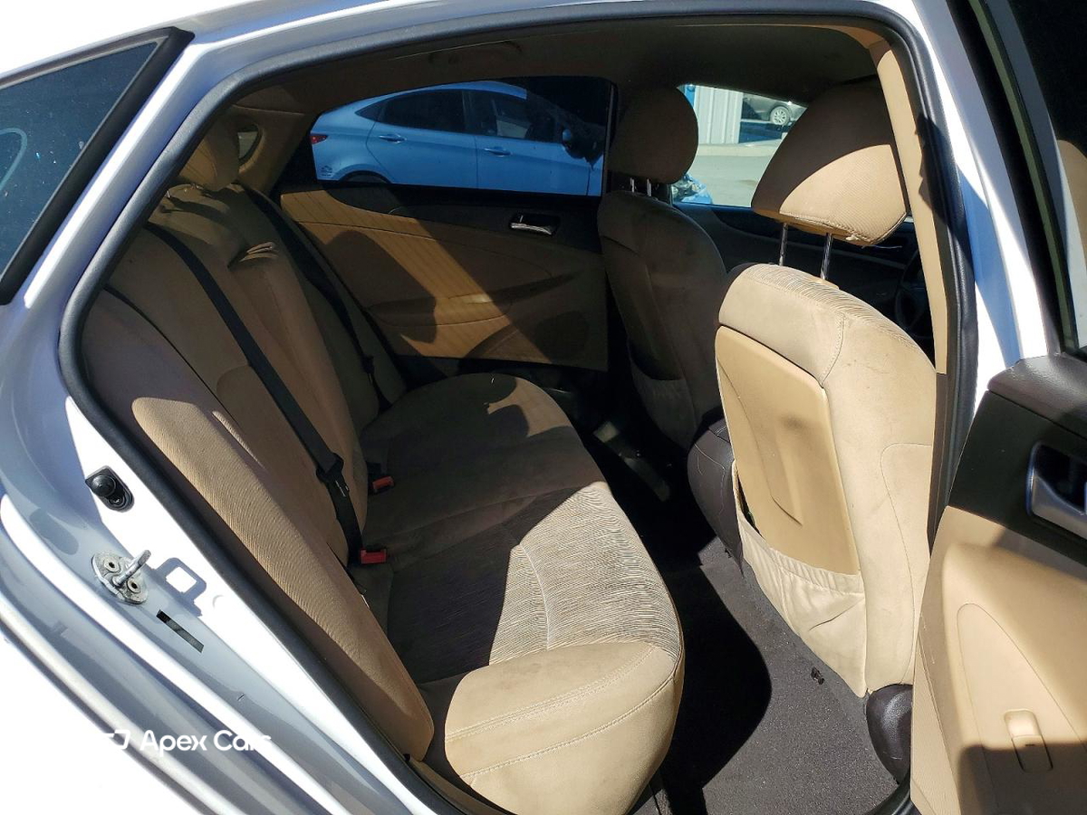 Hyundai Sonata 2013