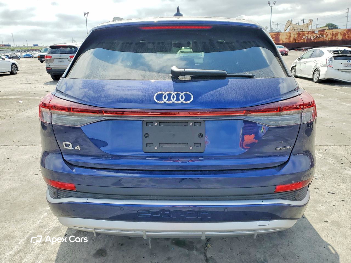 Audi Q4 e-tron 2024