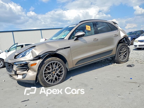 Porsche Macan 2016 - Image 1 of 13
