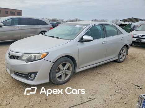 Toyota Camry 2012 - Image 1 of 13